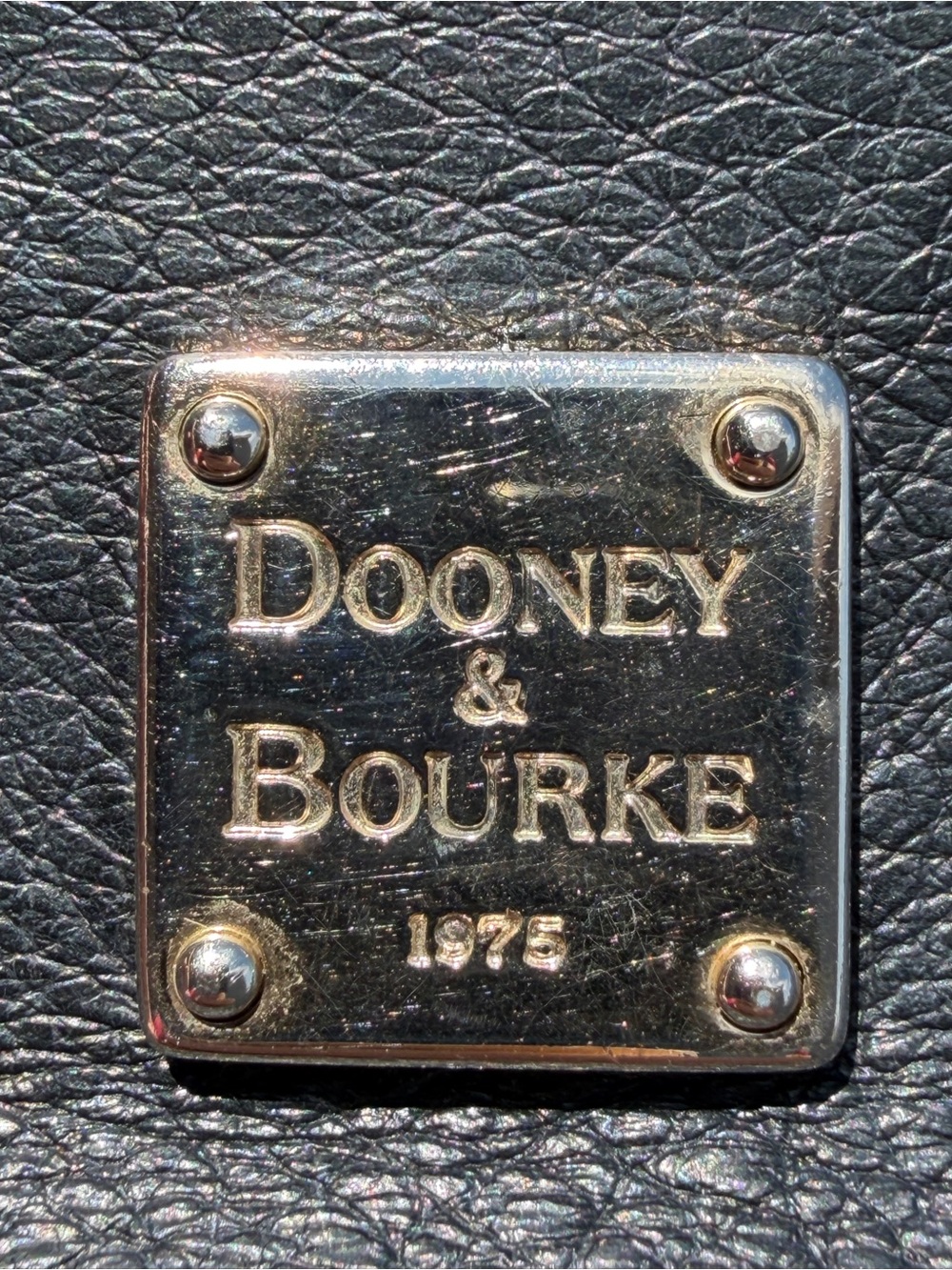 Dooney & Bourke Black Pebbled Leather KissLock Wallet Coin Purse Red Leather EUC - Picture 2 of 11